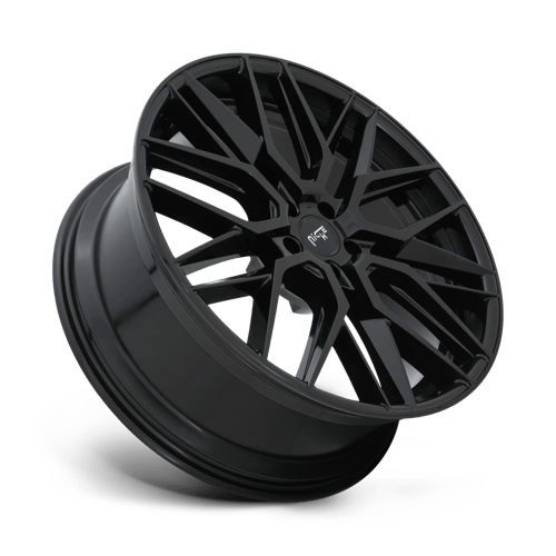 GAMMA 18X8 5X120 72 BL +40
